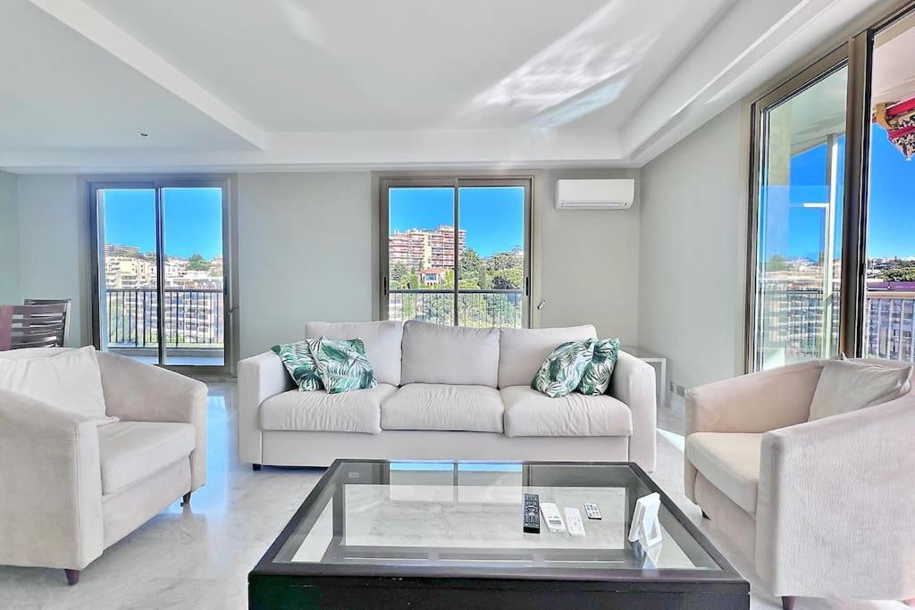 La Baia Dei Ange Apartment นีซ ภายนอก รูปภาพ